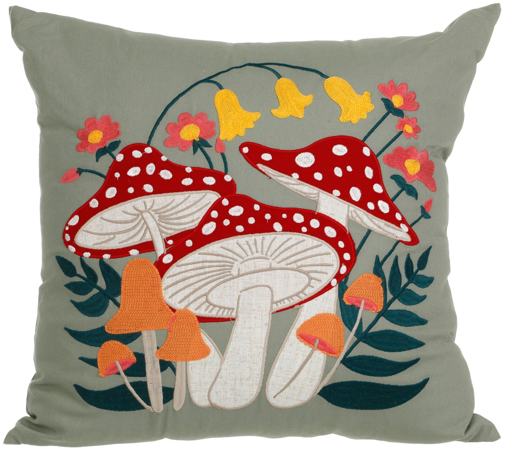 Bealls shop throw pillows